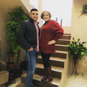 Meet your Posher, Ernesto